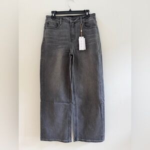 QUINCE Stretch Relaxed Straight Leg Jeans Size 30 Gray